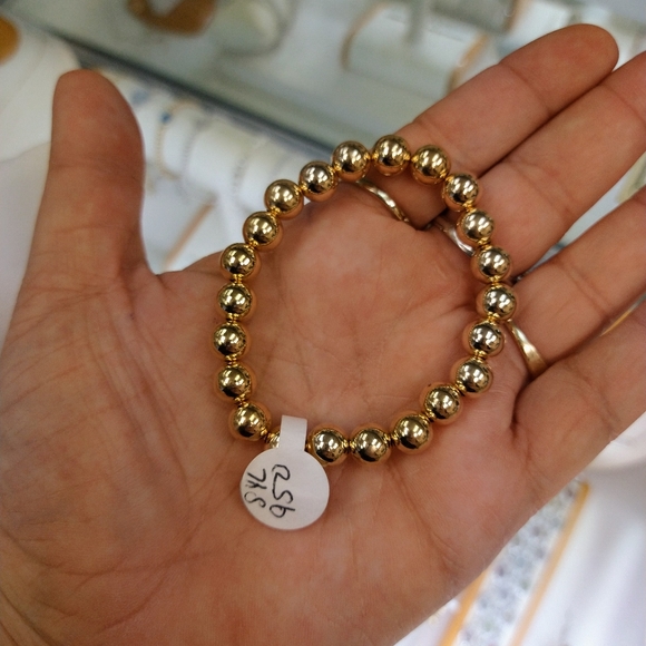 8mm beaded GF stretch bracelets - Picture 6 of 9